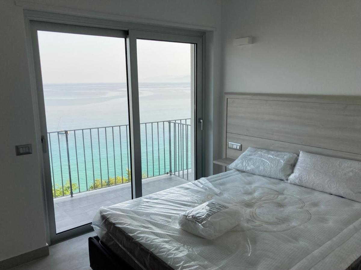 Residenza Timpa Janca Apartment Вибо Валентия Марина Екстериор снимка